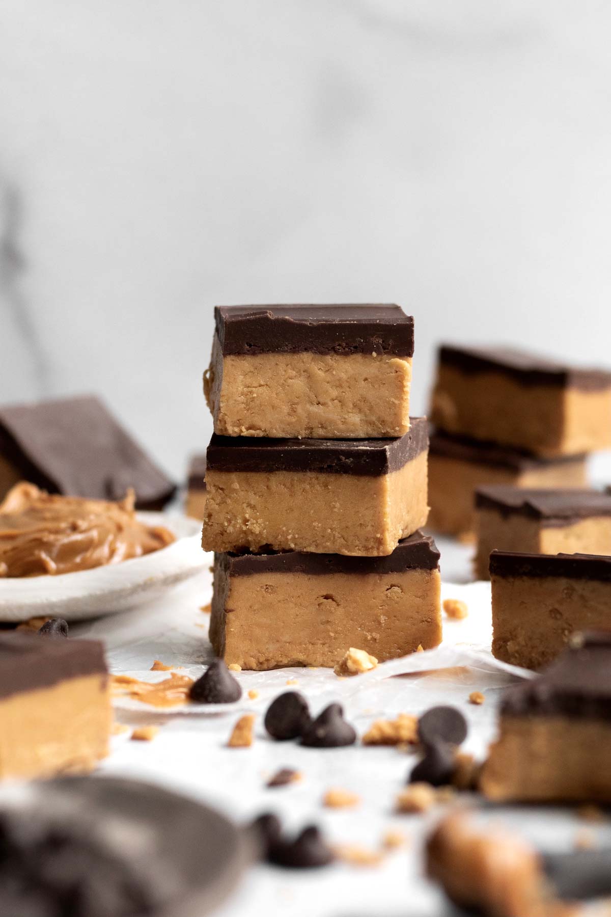 Stacked bars with alternating chocolate and Wow Butter.